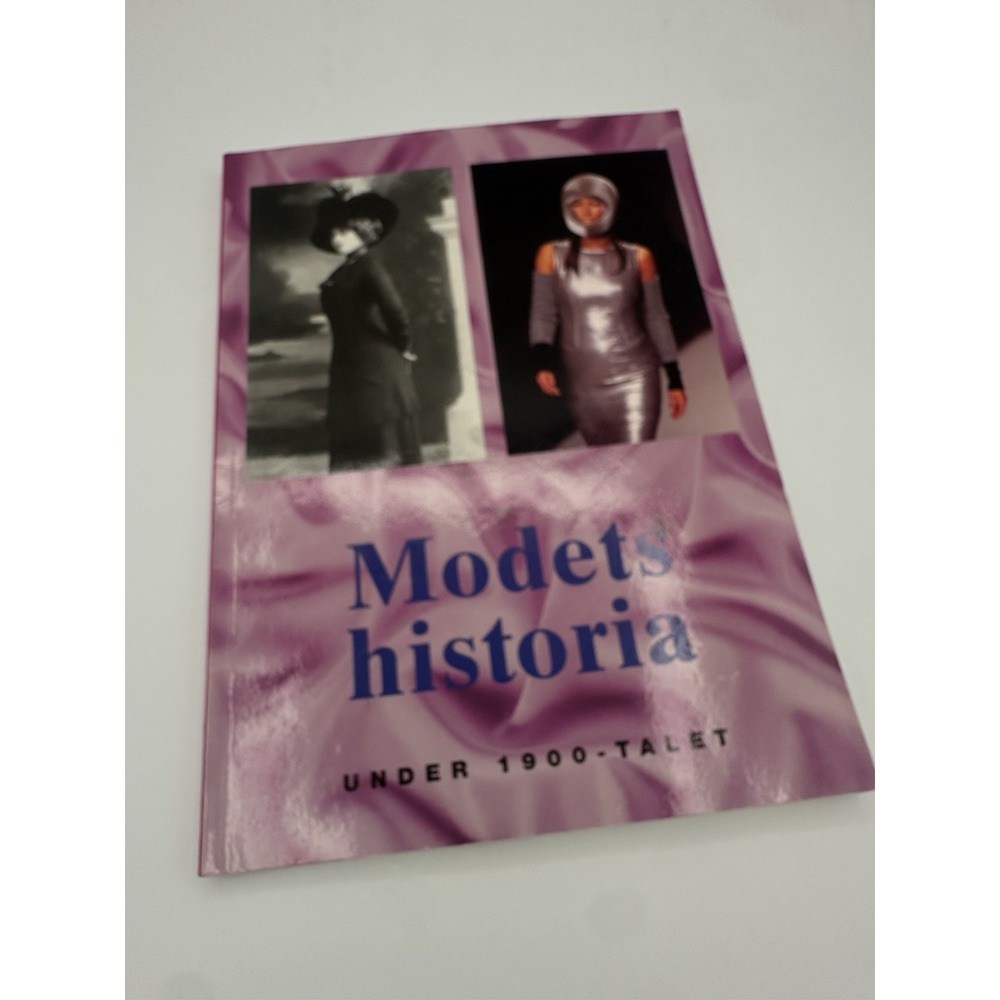 A History Of‎ Fashion In The 20th Century By Gertrud Lehnert 2000 Book pb